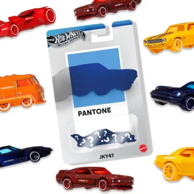 COCHE HOTWEELS PANTONE JKY57
